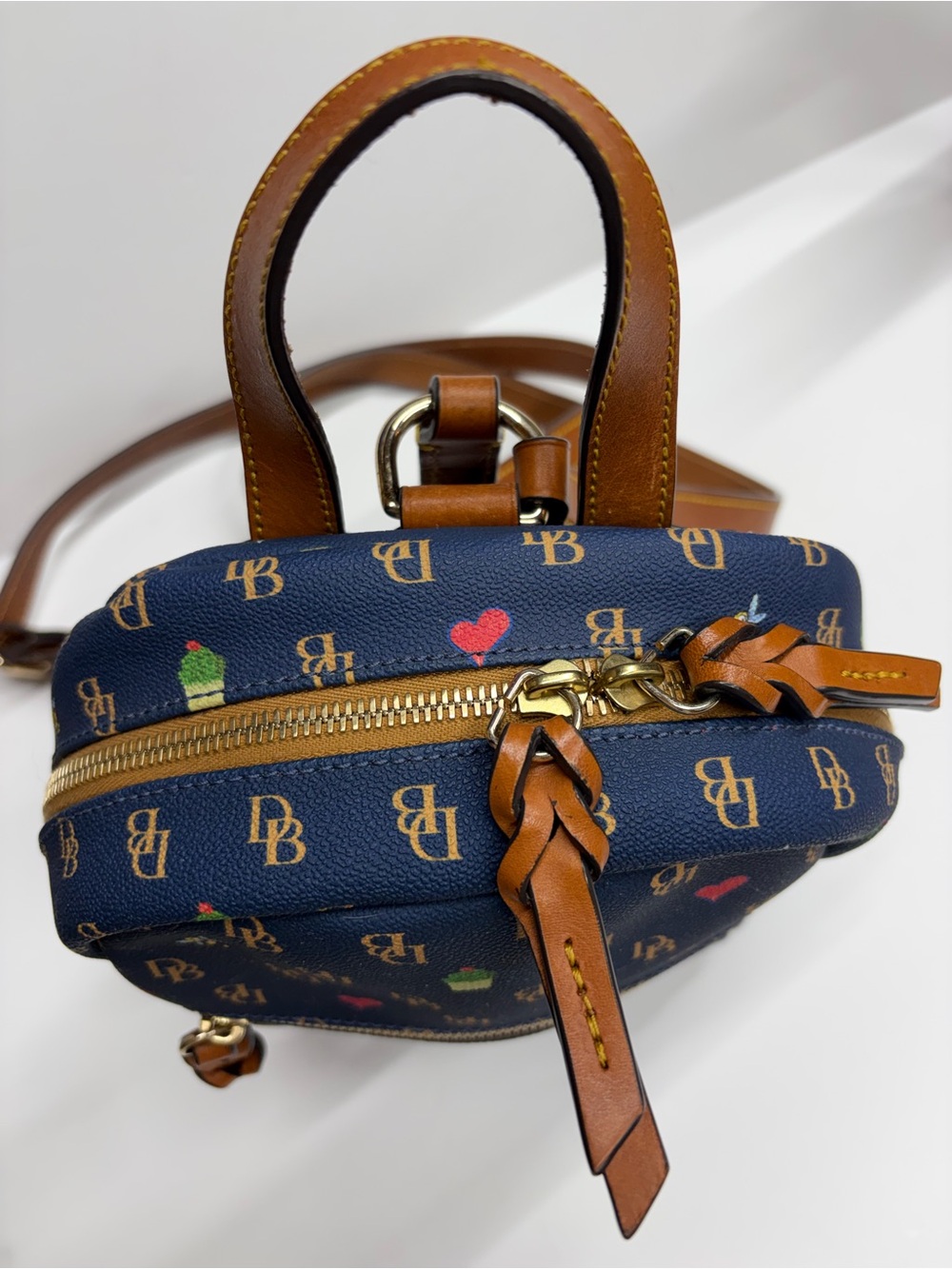 Dooney & Bourke Gretta Novelty Small Ronnie Backpack Navy cupcakes bees - Picture 4 of 16